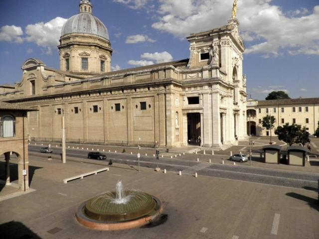 Appartamento in vendita a Assisi, Umbria