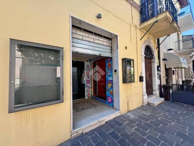 Appartamento in vendita a Assisi, Umbria