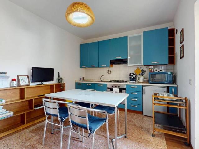 Appartamento in vendita a Assisi, Umbria