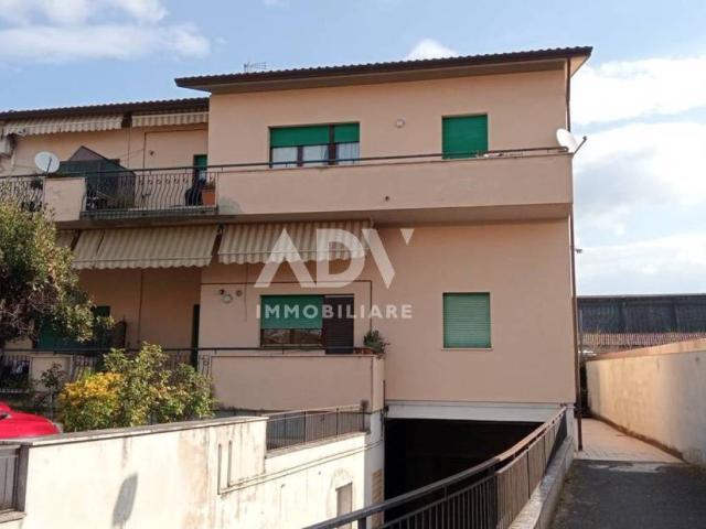 Appartamento in vendita a Assisi, Umbria