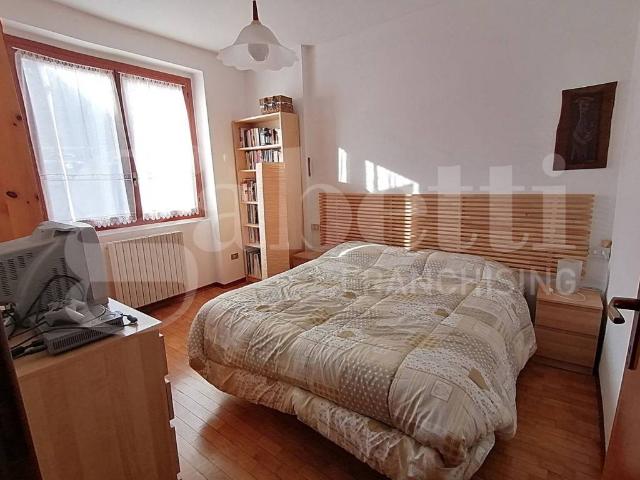 Appartamento in vendita a Asso, Lombardia