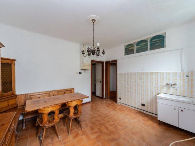 Appartamento in vendita a Pagnano, Asso