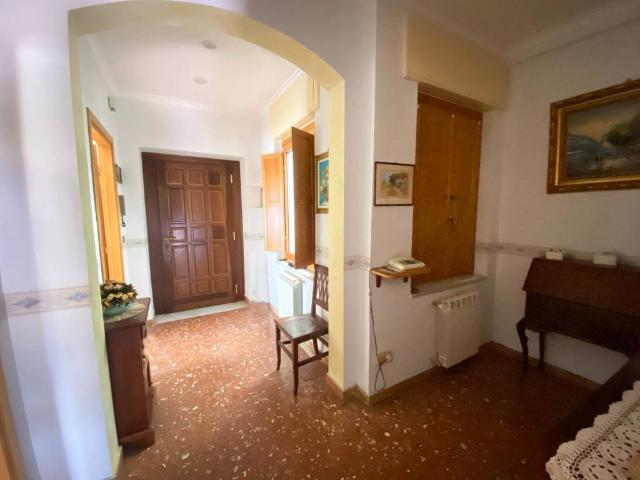 Appartamento in vendita a Colle, Atina