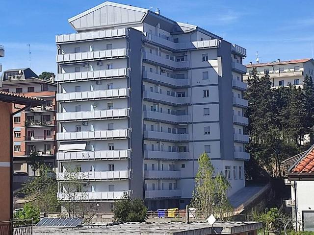 Appartamento in vendita a Atri, Abruzzo