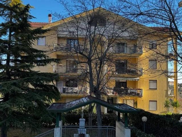 Appartamento in vendita a Atri, Abruzzo