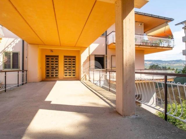 Appartamento in vendita a Atri, Abruzzo