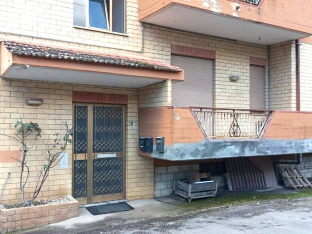 Appartamento in vendita a Atripalda, Campania