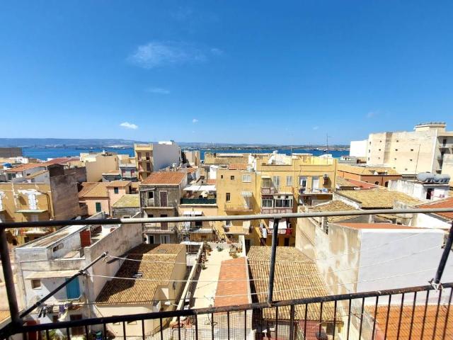 Appartamento in vendita a Augusta, Sicilia