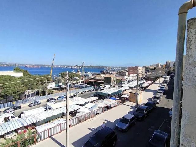Appartamento in vendita a Augusta, Sicilia