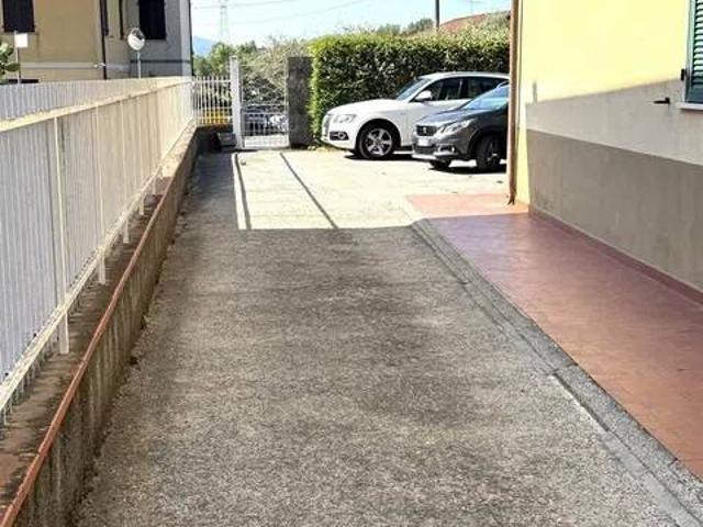 Appartamento in vendita a Albiano Magra, Aulla