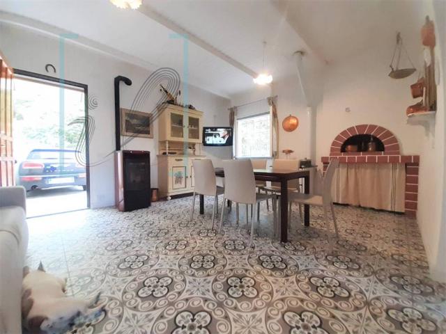 Appartamento in vendita a Aurigo, Liguria