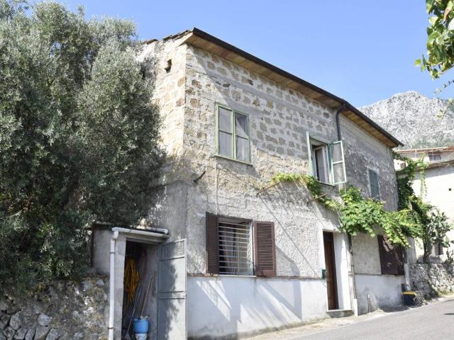 Appartamento in vendita a Ausonia, Lazio