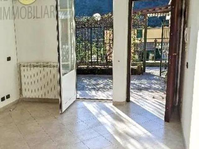 Appartamento in vendita a Avegno Chiesa, Avegno