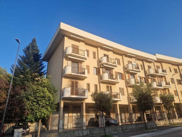 Appartamento in vendita a Avellino, Campania
