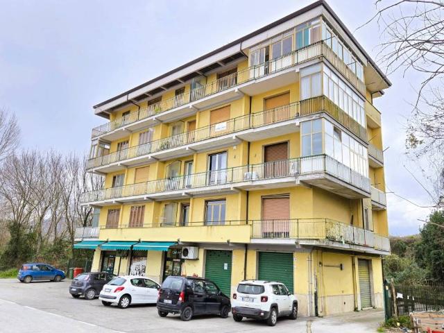 Appartamento in vendita a Avellino, Campania