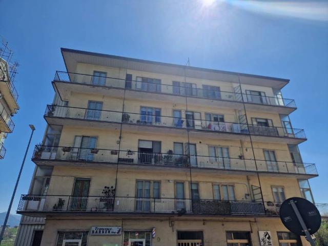 Appartamento in vendita a Bellizzi Irpino, Avellino