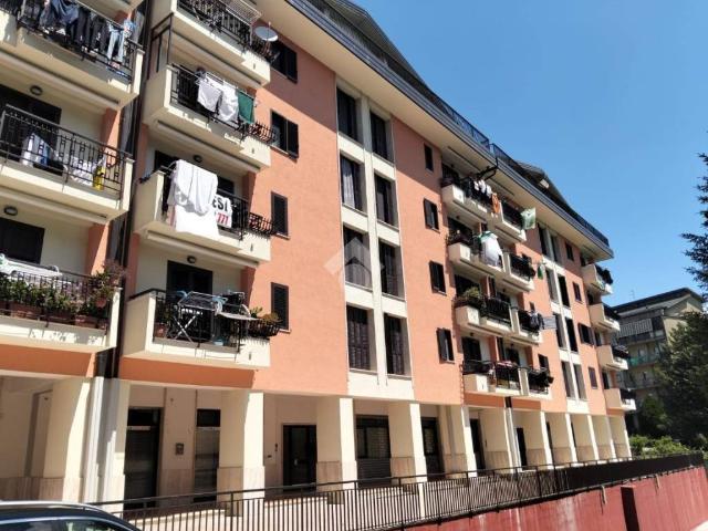 Appartamento in vendita a Avellino, Campania