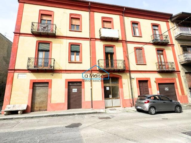 Appartamento in vendita a Avellino, Campania