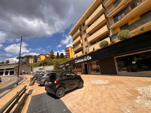 Appartamento in vendita a Avellino, Campania