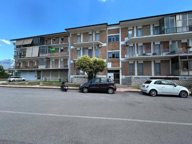Appartamento in vendita a Avellino, Campania