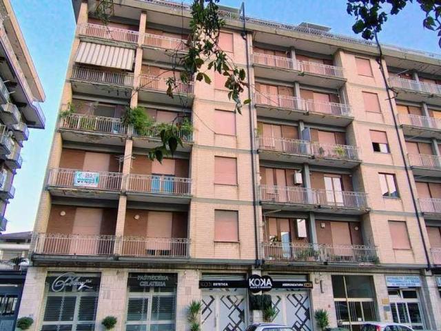 Appartamento in vendita a Avellino, Campania