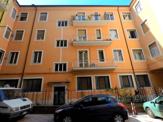 Appartamento in vendita a Avellino, Campania