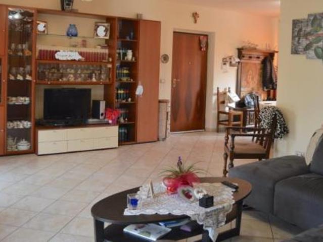 Appartamento in vendita a Carrara, Toscana