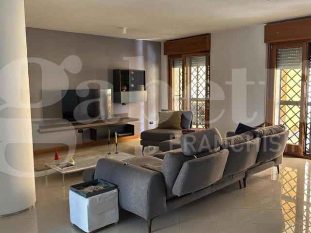 Appartamento in vendita a Rione Costantinopoli, Aversa