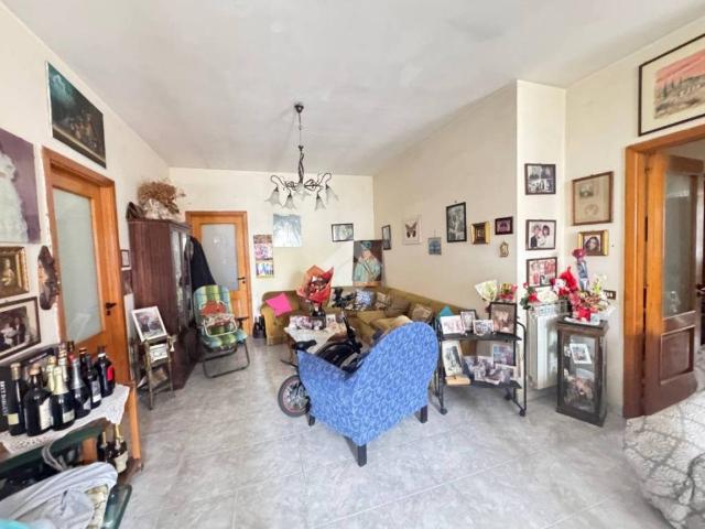 Appartamento in vendita a Borgo San Lorenzo, Aversa