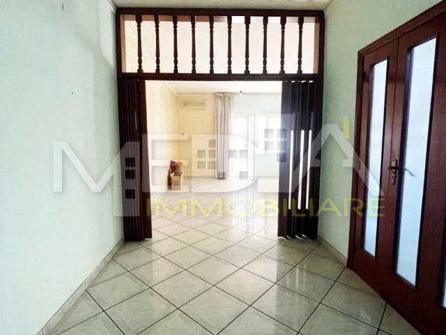 Appartamento in vendita a Aversa, Campania