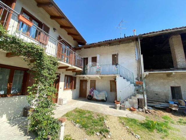 Appartamento in vendita a Bertassi, Piemonte