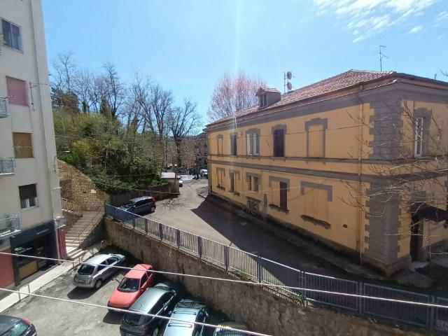 Appartamento in vendita a Avigliano, Potenza