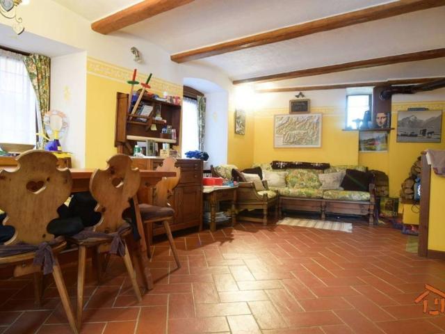 Appartamento in vendita a Ayas, Aosta