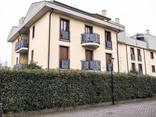 Appartamento in vendita a Azzano San Paolo, Lombardia