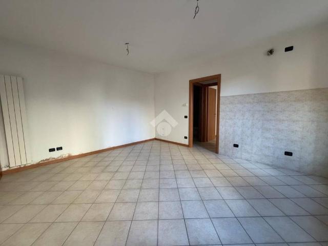 Appartamento in vendita a Azzano San Paolo, Lombardia