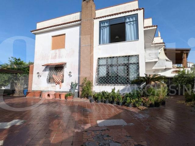 Appartamento in vendita a Bacoli, Campania