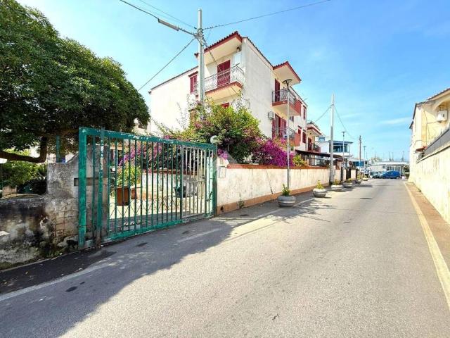 Appartamento in vendita a Miseno, Bacoli