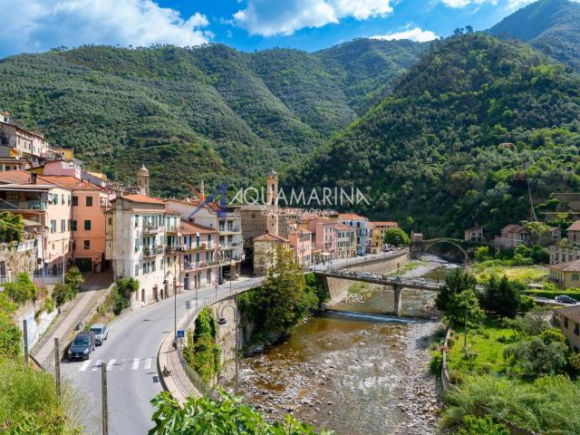 Appartamento in vendita a Badalucco, Liguria