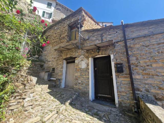 Appartamento in vendita a Badalucco, Liguria