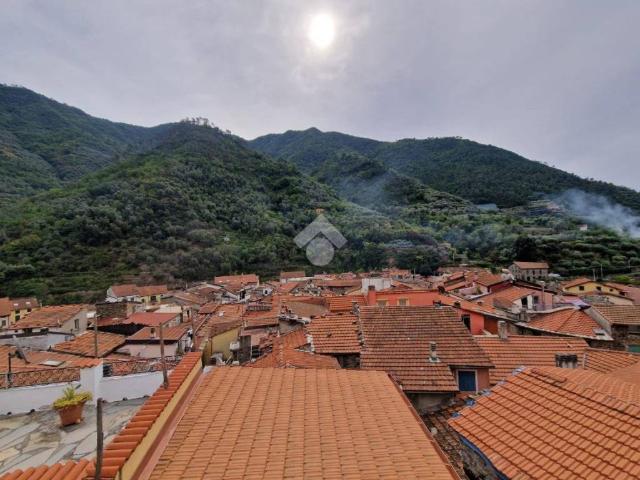 Appartamento in vendita a Badalucco, Liguria