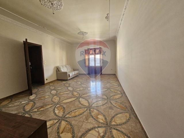 Appartamento in vendita a Bagheria, Sicilia