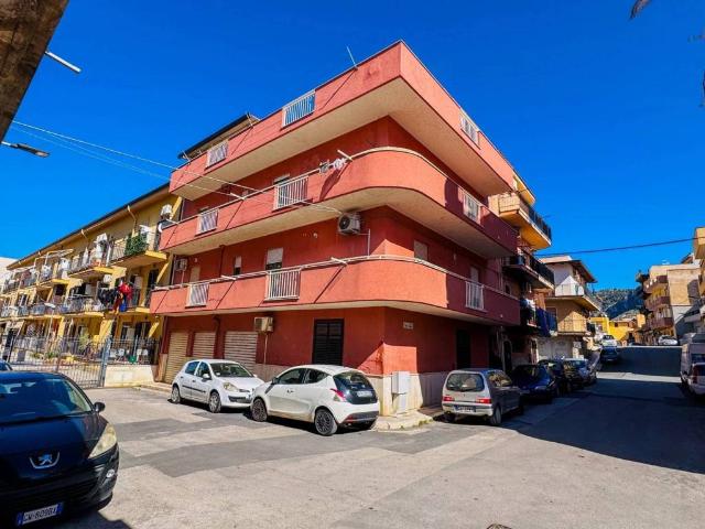 Appartamento in vendita a Bagheria, Sicilia