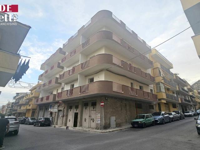 Appartamento in vendita a Bagheria, Sicilia