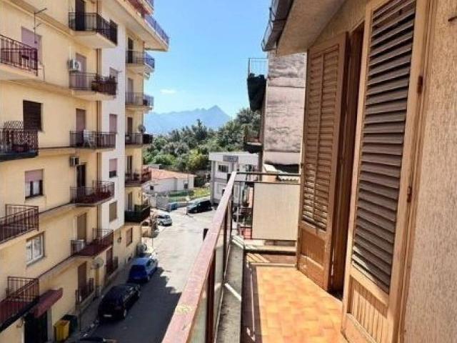 Appartamento in vendita a Bagheria, Sicilia