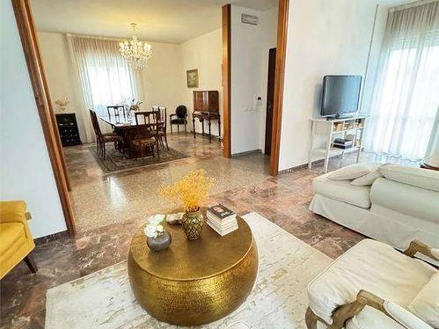 Appartamento in vendita a Bagnacavallo, Ravenna