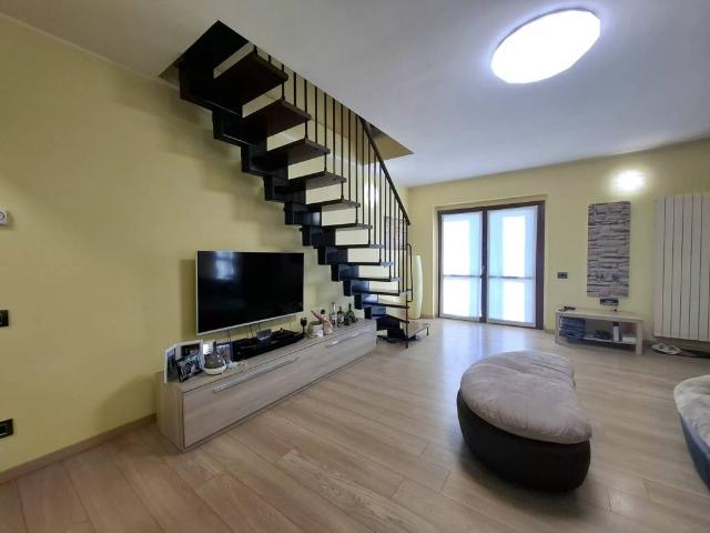 Appartamento in vendita a Bagnatica, Bergamo