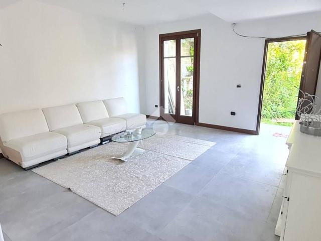 Appartamento in vendita a Bagnatica, Bergamo