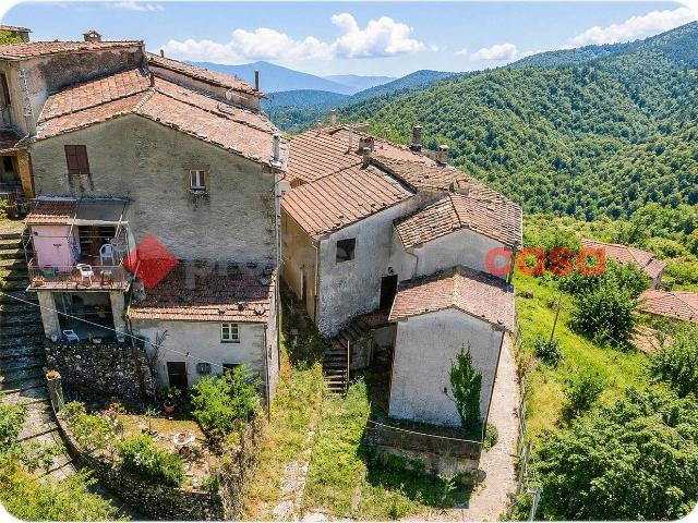 Appartamento in vendita a Unione dei comuni Media Valle del Serchio, Crasciana