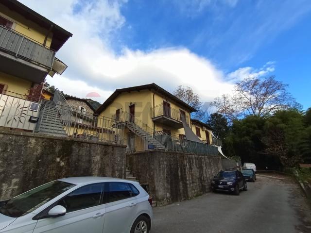 Appartamento in vendita a Unione dei comuni Media Valle del Serchio, Ponte A Serraglio