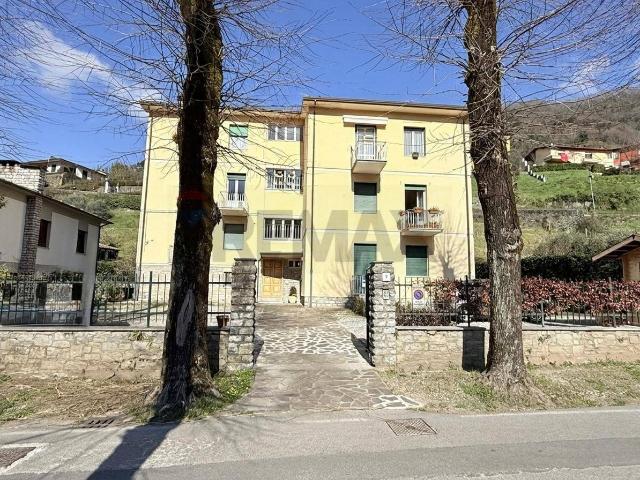 Appartamento in vendita a Unione dei comuni Media Valle del Serchio, Ponte A Serraglio